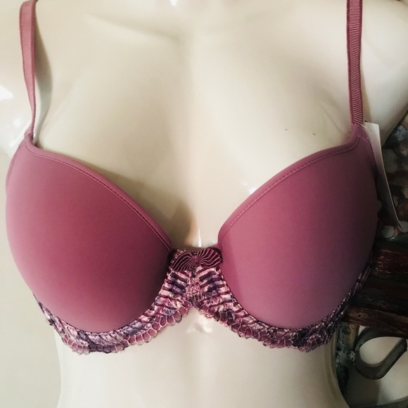 Wacoal Other - WACOAL LA FEME underwire T-shirt bra